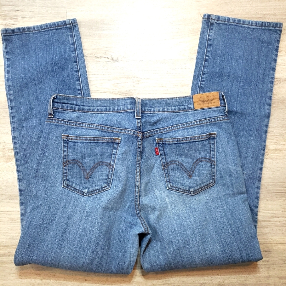 Levis 505 Straight Leg.. Size 12 Medium